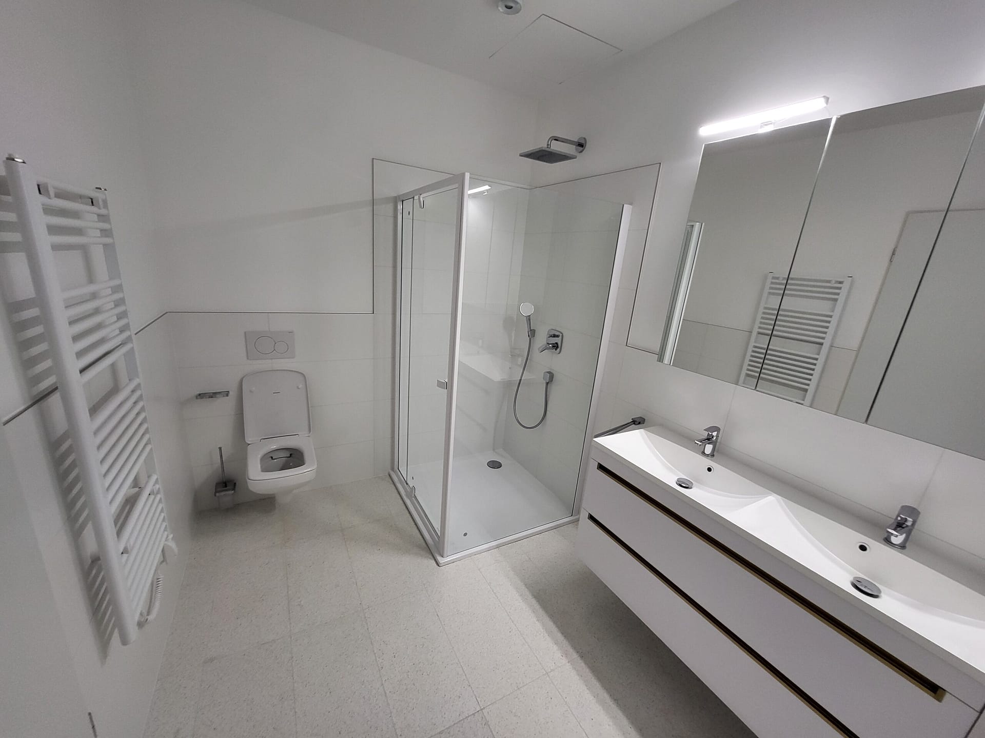 Fürdőszoba újjáépítés 